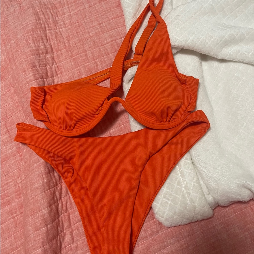 orange nwot bikini!